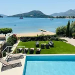 The Villa, Perigiali - Luxury Beachfront Βίλα *