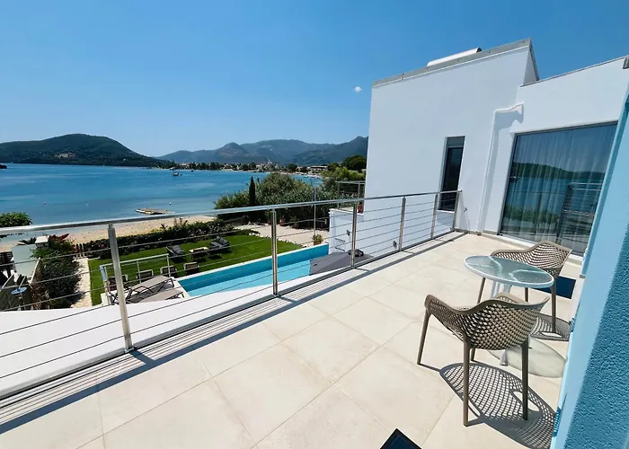 The Villa, Perigiali - Luxury Beachfront Villa Nydri (Lefkada)