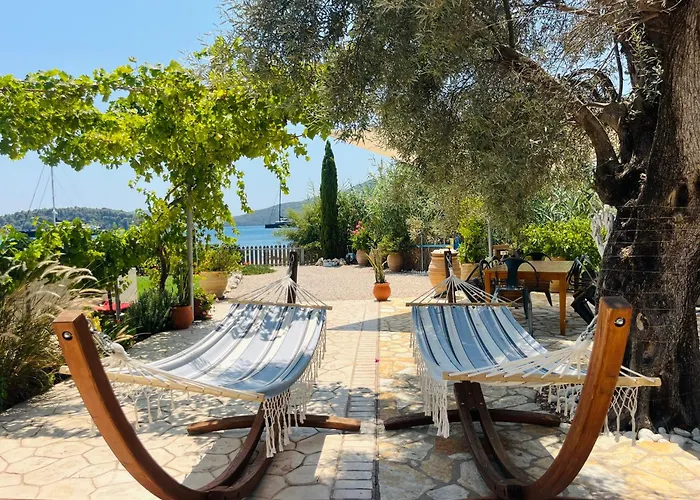 The Villa, Perigiali - Luxury Beachfront Villa