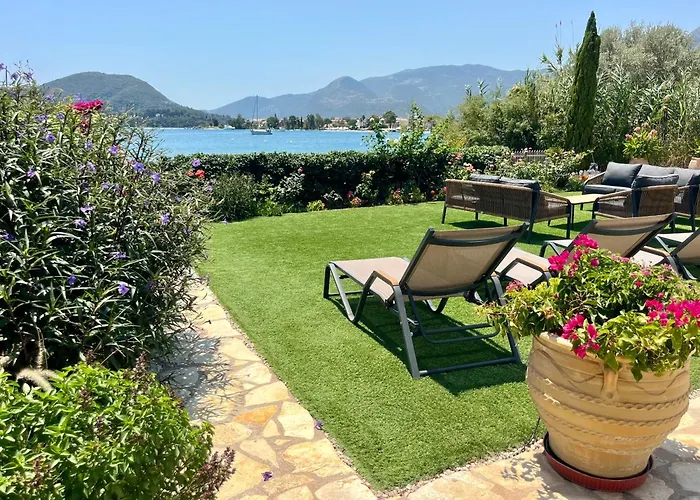 Villa The Villa, Perigiali - Luxury Beachfront Nydri (Lefkada)