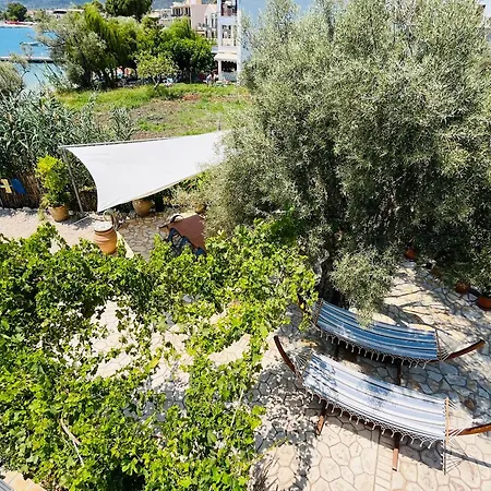 Villa The Villa, Perigiali - Luxury Beachfront Nydri (Lefkada)