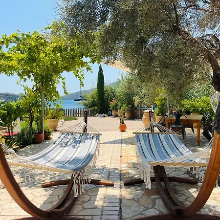 The Villa, Perigiali - Luxury Beachfront Villa