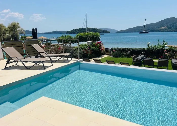The Villa, Perigiali - Luxury Beachfront Villa Nydri (Lefkada)